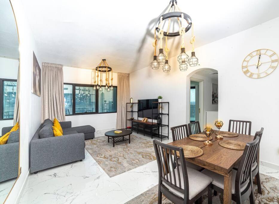 Luxury 2 Bedroom Apartment In Dubai Marina & Jbr Beach المظهر الخارجي الصورة