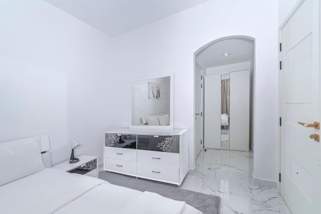 Luxury 2 Bedroom Apartment In Dubai Marina & Jbr Beach المظهر الخارجي الصورة