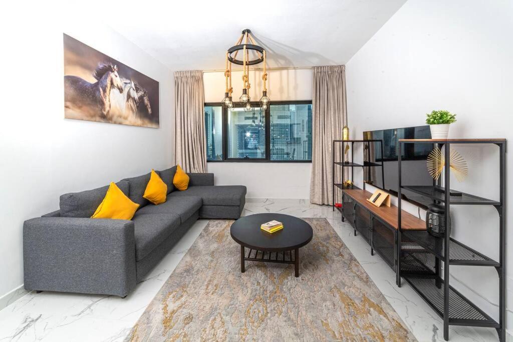 Luxury 2 Bedroom Apartment In Dubai Marina & Jbr Beach المظهر الخارجي الصورة
